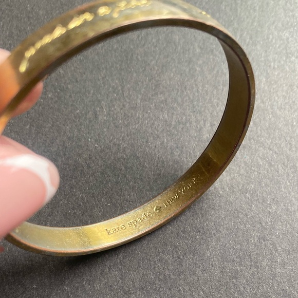 Kate Spade Of New York Best Friend Ever Etchings Gold Tone Bangle Bracelet - Picture 6 of 14